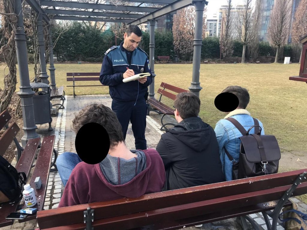 Razie în zeci de localuri de pe lângă școlile din Cluj. În vizor, elevii chiulangii