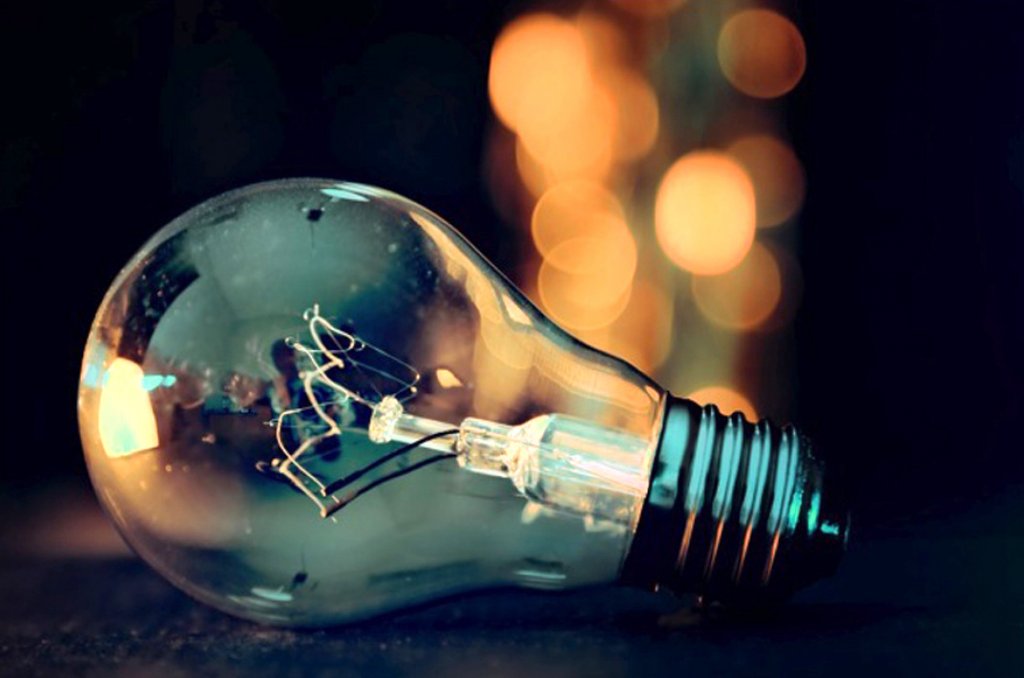 Degeaba reduceți consumul la energie ACUM! Veţi fi facturaţi la consumul mediu din ANUL TRECUT