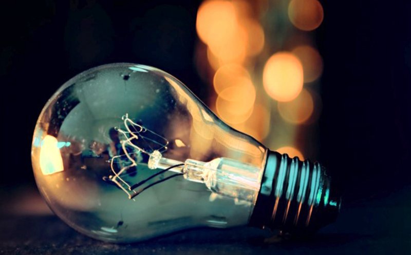 Degeaba reduceți consumul la energie ACUM! Veţi fi facturaţi la consumul mediu din ANUL TRECUT