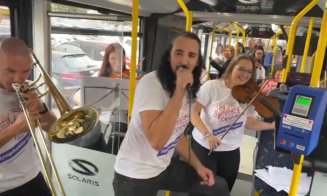 Săptămâna Europeană a Mobilității a început cu un concert surpriză în troleibuzul 25