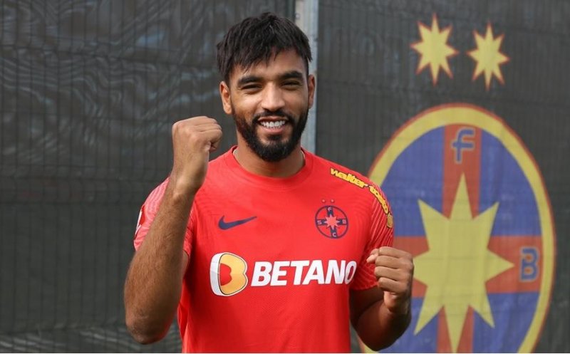 Omrani a încercat să se întoarcă în Gruia înainte să semneze cu FCSB: "M-a sunat de 100 de ori, s-a rugat să vină înapoi"