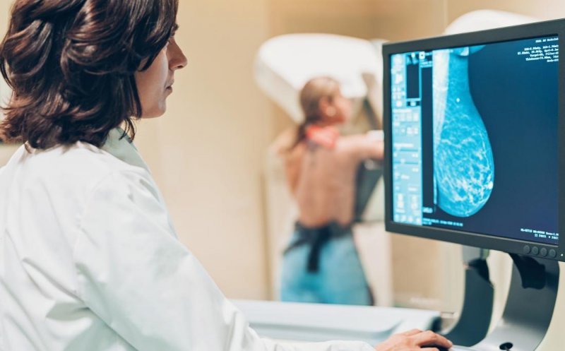 UE recomandă scăderea vârstei de la care să înceapă screening-ul pentru depistarea cancerului de sân