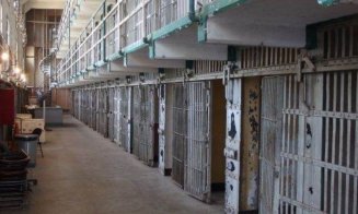 Sindicaliștii din penitenciare reclamă condiții de muncă ca în Evul Mediu: Șefii au fost interesați doar să nu uite PIN-ul de la cardul de salariu