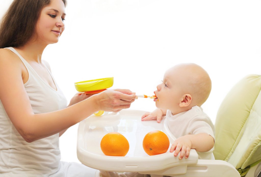 Sprijin pentru mamele cu nou-născuți din familii vulnerabile. Vor primi 2.000 de lei