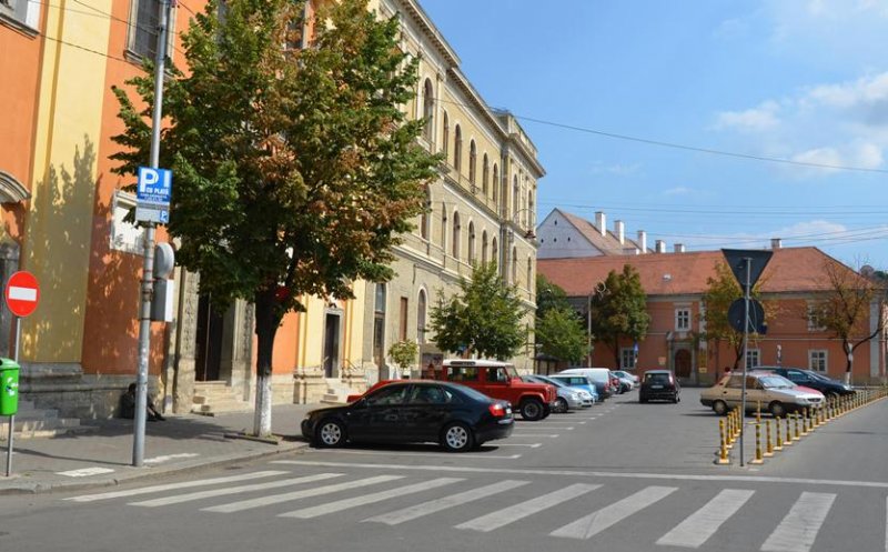 Încep lucrările de modernizare pe strada Universității! Parcarea, DESFIINȚATĂ