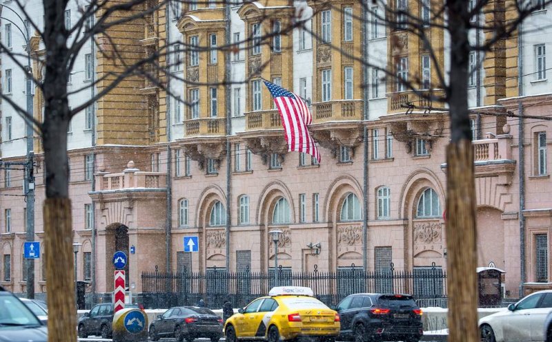 Ambasada SUA la Moscova îi avertizează pe cetăţenii americani să părăsească "imediat" Rusia