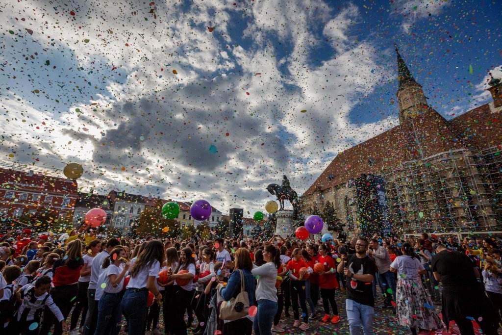Zilele Clujului 2022: mâncare și vin în Parcul Central, tururi ghidate cu bicicleta, zonă de aventură pentru copii și târguri vintage și de carte