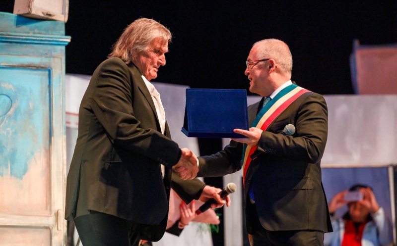 Emil Boc, la Zilele Clujului 2022: ”Mulțumim, Florin Piersic! Îl asigur de respectul și dragostea pe care clujenii i-o poartă”