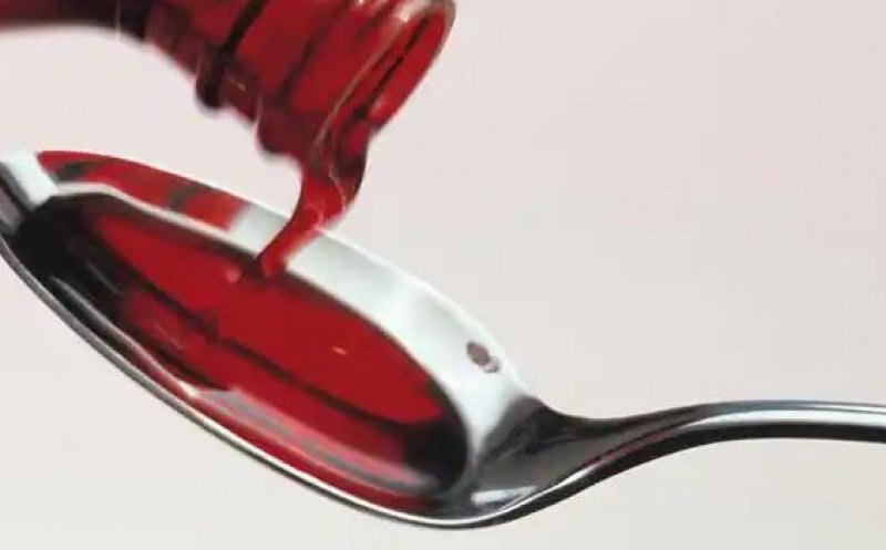 Alertă OMS, după ce patru siropuri pentru tuse au ucis zeci de copii: "Este posibil un risc global"