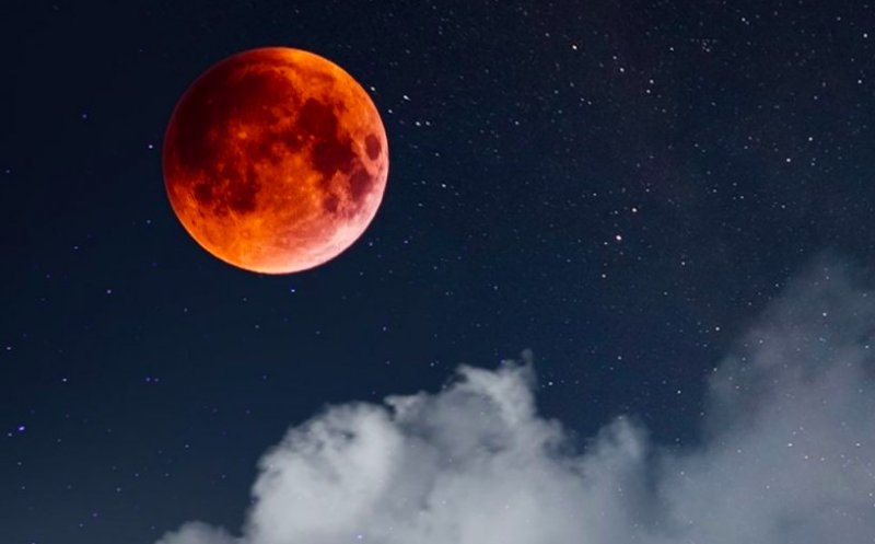 Luna Sângerie 9 octombrie 2022. Ce este și ce schimbări aduce pentru zodii