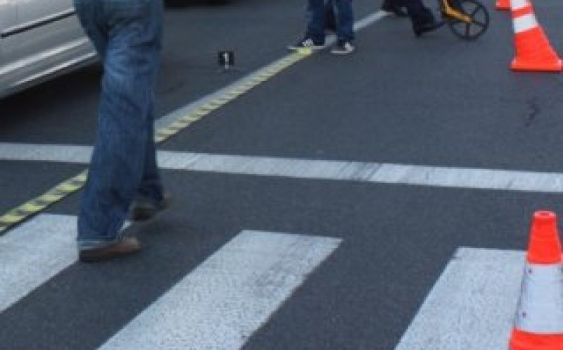 Accident Cluj: Adolescent lovit de mașină pe trecere de pietoni