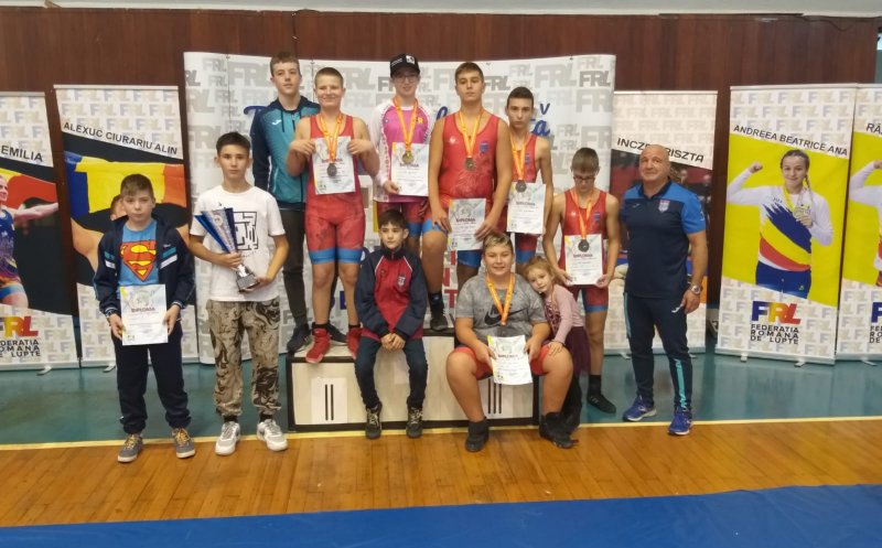 Juniorii luptători de la CSM Cluj-Napoca, locul 2 în Finala Campionatului Naţional