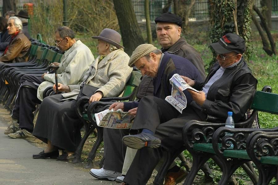 Câți pensionari are România la început de toamnă? Pensia medie e de 1.735 lei