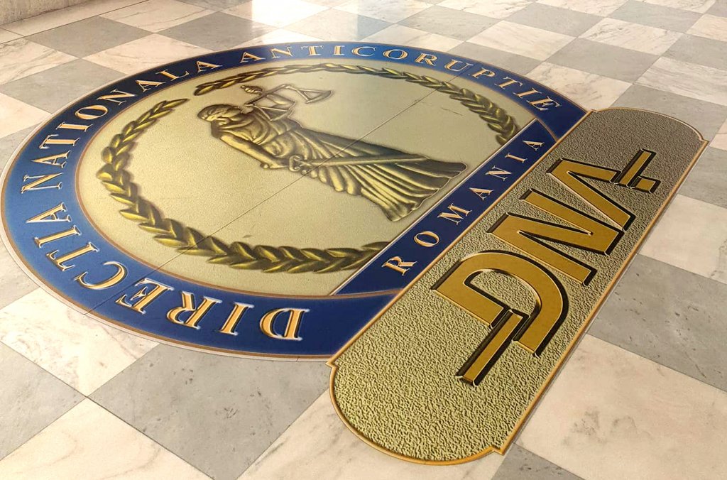 Ce acuzații i se aduc fostului şef al Poliției Cluj, reţinut de procurorii DNA