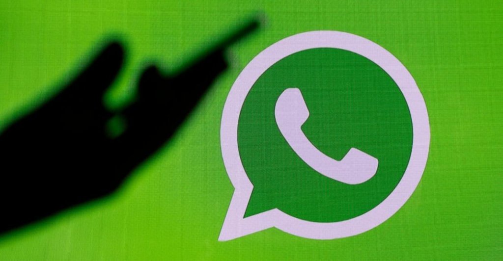A picat WhatsApp! Aplicația s-a blocat, nu se mai pot trimite mesaje