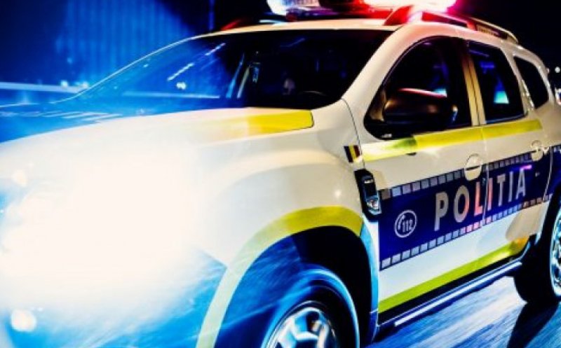 Tânăr din Franța, accidentat în timp ce traversa neregulamentar strada. L-a acroșat un troleibuz