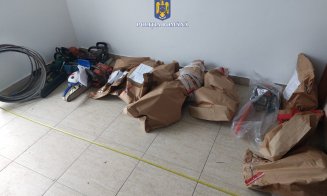 Percheziții de amploare la hoții de lemne dotaţi cu de toate, din Măguri-Răcătău