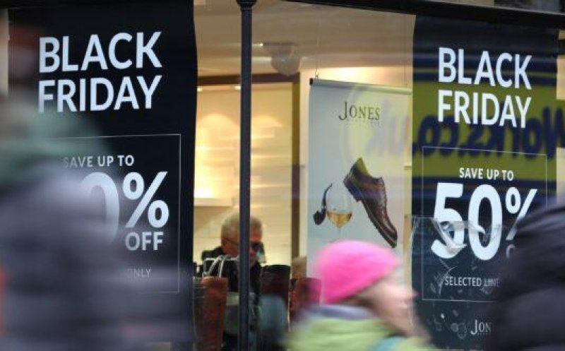 Black Friday. Peste un sfert dintre români vor cumpăra în această perioadă cu „mega” reduceri