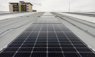 13 clădiri publice vor avea panouri fotovoltaice pentru producerea energiei electrice