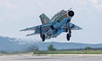 Alertă cu bombă într-un avion care zbura deasupra României. Ar fi fost escortat de avioane militare de la Câmpia Turzii