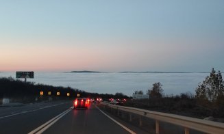 Imagine spectaculoasă! Clujul, „îngropat” într-o ceață deasă
