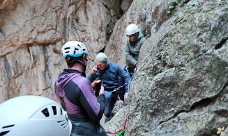 Acțiune de slavare pe traseul de via ferrata din Cheile Turzii. Martor: ''Jos pălăria, Salvamont-Salvaspeo Cluj!!!”