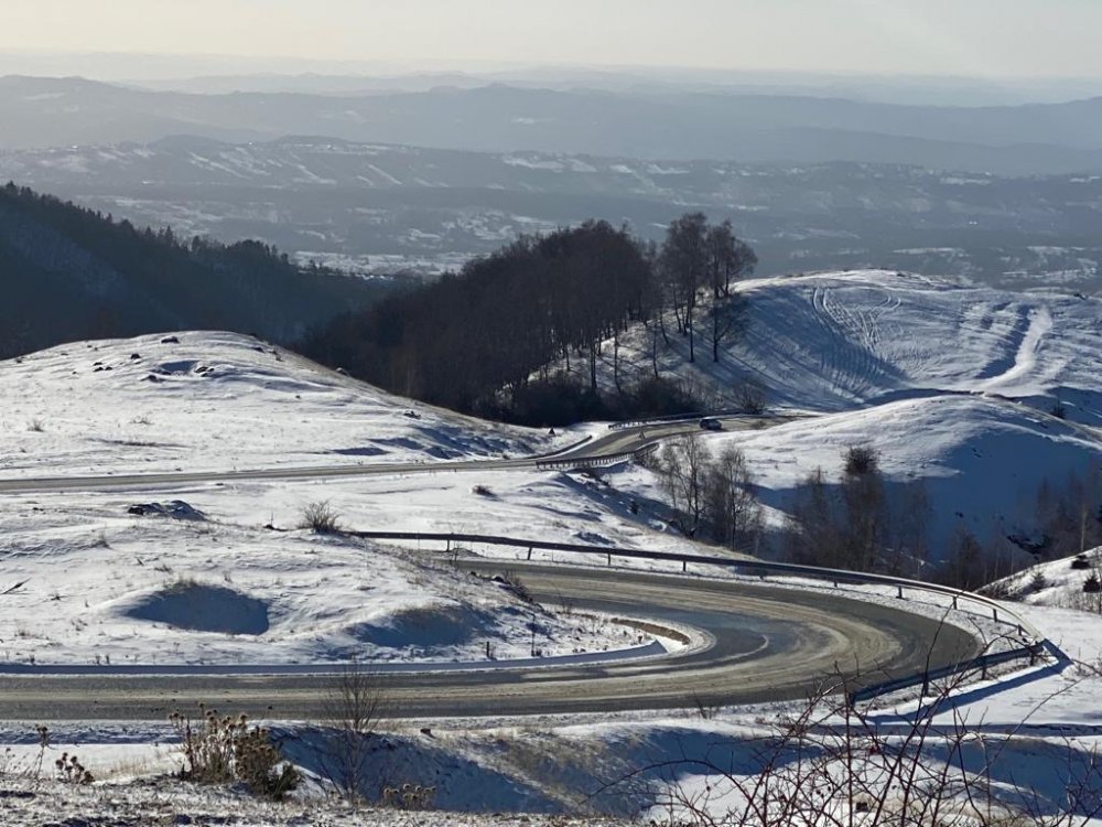 Se închide circulația pe sectoare din Transalpina și Transfăgărășan
