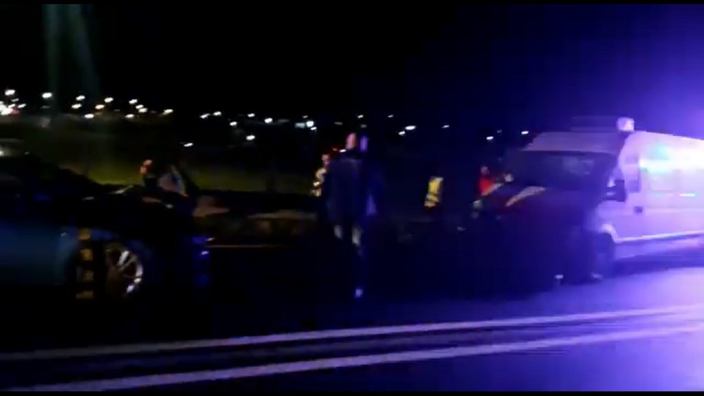 Accident la Gilău pe Autostrada A3 Transilvania. Doi bărbați și o femeie au ajuns la spital