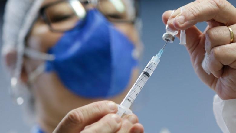 Vaccinurile obligatorii pentru nou-născuți lipsesc din Cluj