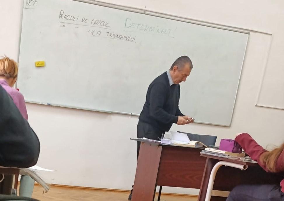 Interlopul "Balibacea", profesor de matematică la Turda. ISJ Cluj: "nu a fost încheiat niciun contract de muncă cu acesta"