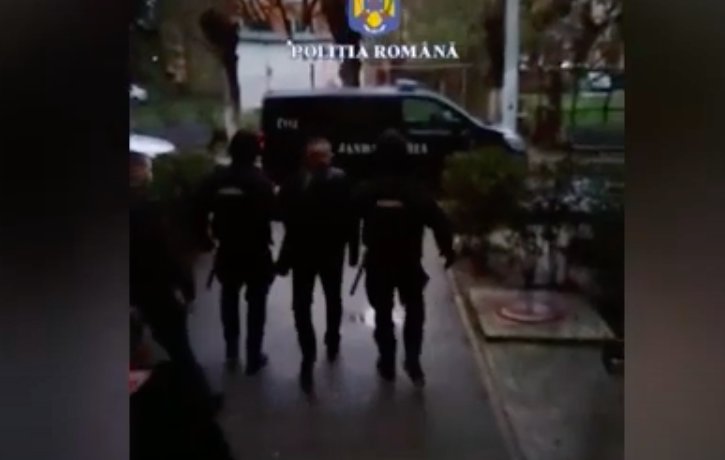 Doi cămătari, bărbat și femeie, prinși de polițiștii clujeni. Au vrut să agreseze un martor de față cu oamenii legii