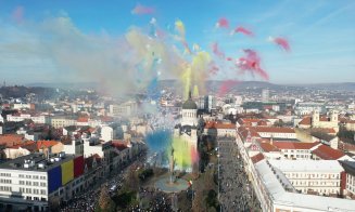 Clujul sărbătorește Ziua Națională a României! Mii de oameni în centrul orașului la parada militară și un spectaculos foc de artificii de zi