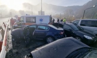 Actident cu 17 mașini între Braoșov și Predeal. „Gheața neagră” și ceața au pus șoferii în dificultate.