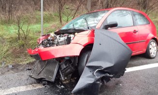 Accident GRAV între un camion și o mașină pe Cluj - Oradea. Un bărbat a murit/ Trafic blocat