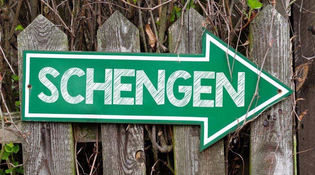 Altă bancă austriacă în România: Susținem aderarea țării la Schengen / Autoritățile de aici nu ne-au presat
