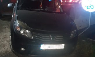 Viraj la stânga şi... a băgat maşina în gard. A intervenit descarcerarea pentru a extrage victima