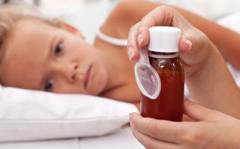 În plin val de viroze, unul dintre cele mai căutate medicamente pentru copii nu se găsește în farmacii