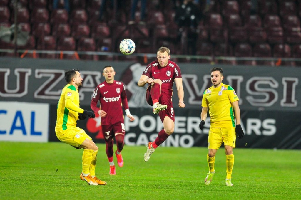 Mutare surprinzătoare. Runar Sigurjonsson se întoarce în Superligă