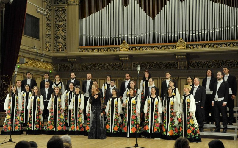 9 concerte, 6.500 de spectatori și un sunet care vestește Crăciunul de 60 de ani MADRIGAL