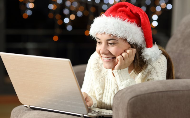 Românii sunt comozi de sărbători. 1 din 2 cumpără online