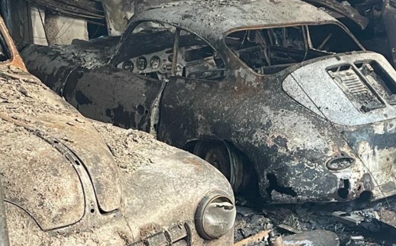 Ziua de Cluj | Mașinile de epocă făcute scrum în incendiul de la Tetarom  valorau 2 milioane de euro