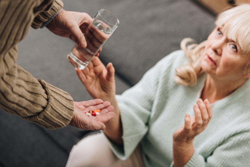Veste bună pentru pensionari. Unii vor beneficia de medicamente compensate de la 1 ianuare. Iată cine se încadrează