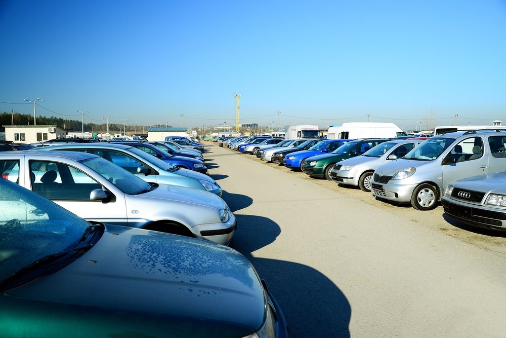 Cu cât s-au scumpit mașinile second-hand în România. Creștere mare față de 2020