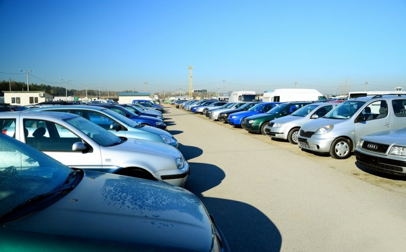 Cu cât s-au scumpit mașinile second-hand în România. Creștere mare față de 2020