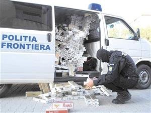 Captură impresionantă pentru vameșii români: 2,3 mil. de țigări și 3 mil. de tone de tutun brut descoperite la punctele de frontieră