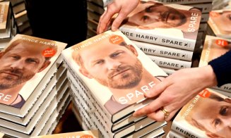Memoriile prinţului Harry, cea mai rapid vândută vreodată carte de non-ficţiune. The Sun: Volumul este "nerușinat, intruziv, ipocrit, periculos"