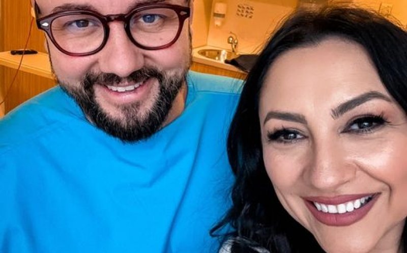 Pacientul Cătălin Măruță a "supravieţuit" operației la genunchi :) Andra: "Întotdeauna împreună. Trecem prin toate ținându-ne de mână"