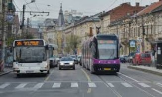 Transport gratuit pentru mai mulți pensionari din Cluj-Napoca. Creşte  limita superioară a veniturilor pentru acordarea abonamentelor