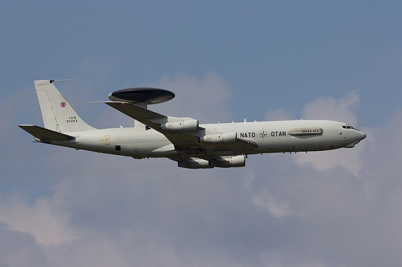 NATO va trimite avioane în România pentru a-i urmări pe ruși