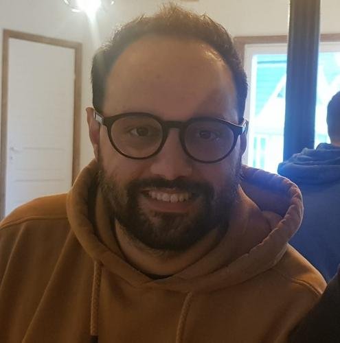 Un tânăr care a ieșit dintr-un centru de plasament NU găsește chirie în Cluj-Napoca.  Proprietarii nu vor contract la ANAF